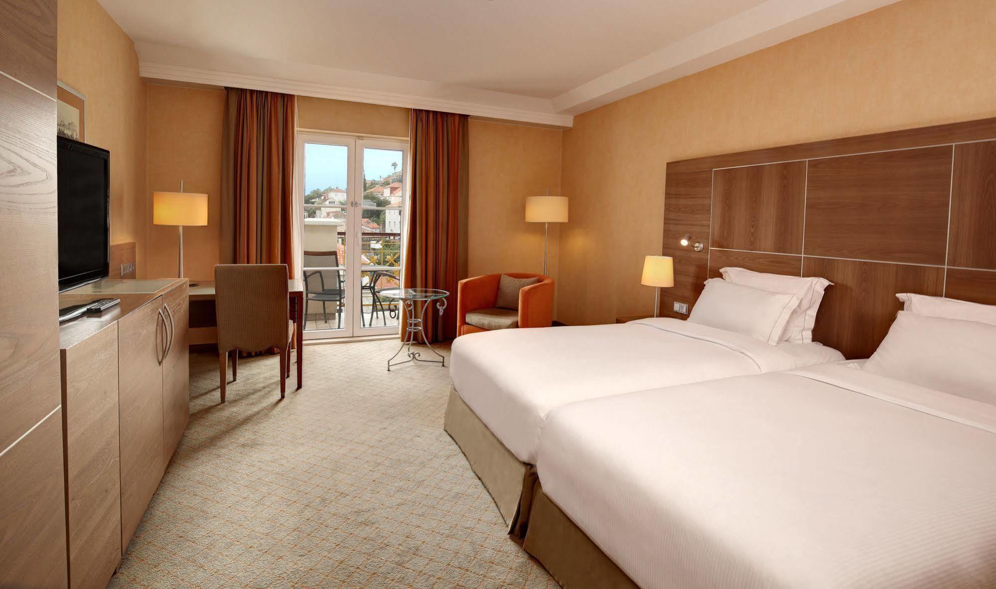 Hilton Imperial Hotel